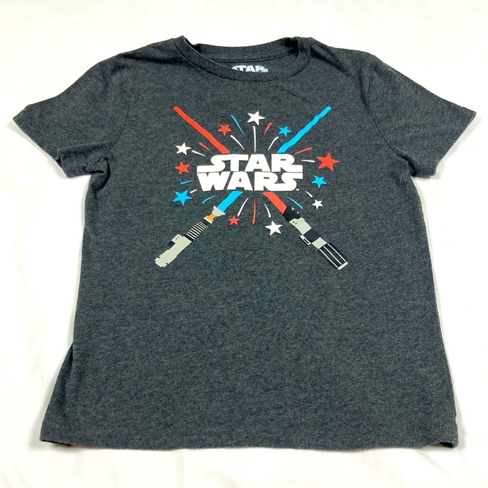 Star Wars boys glow in the dark light saber gray T-shirt size medium